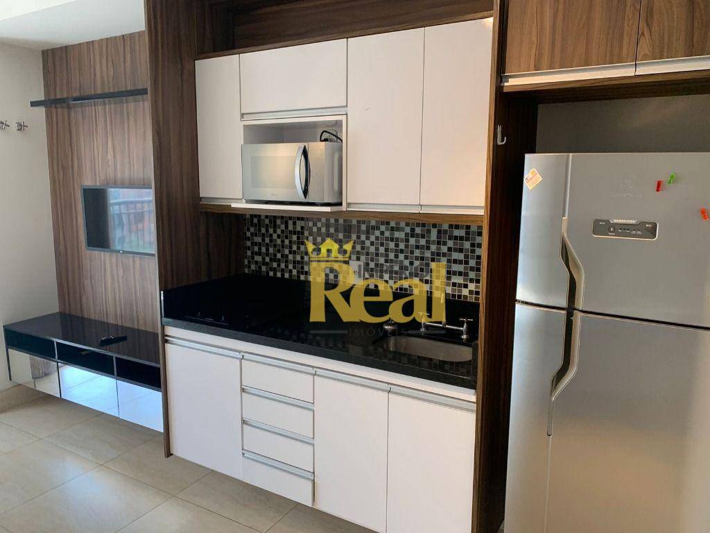 Apartamento à venda com 1 quarto, 42m² - Foto 1