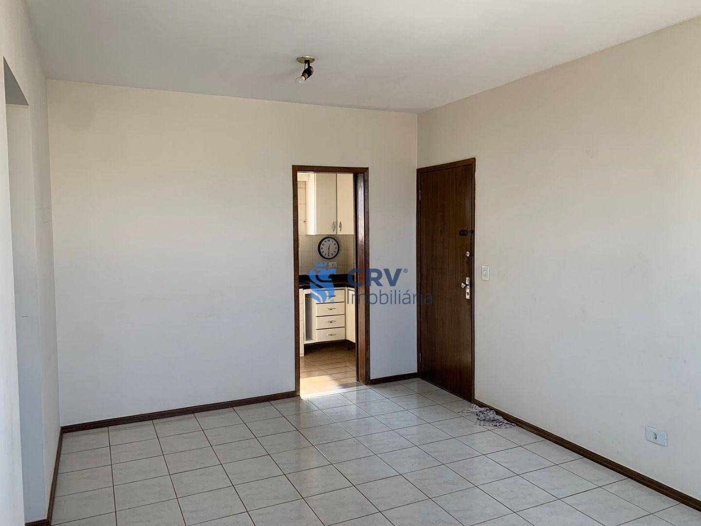 Apartamento para alugar com 3 quartos, 73m² - Foto 2