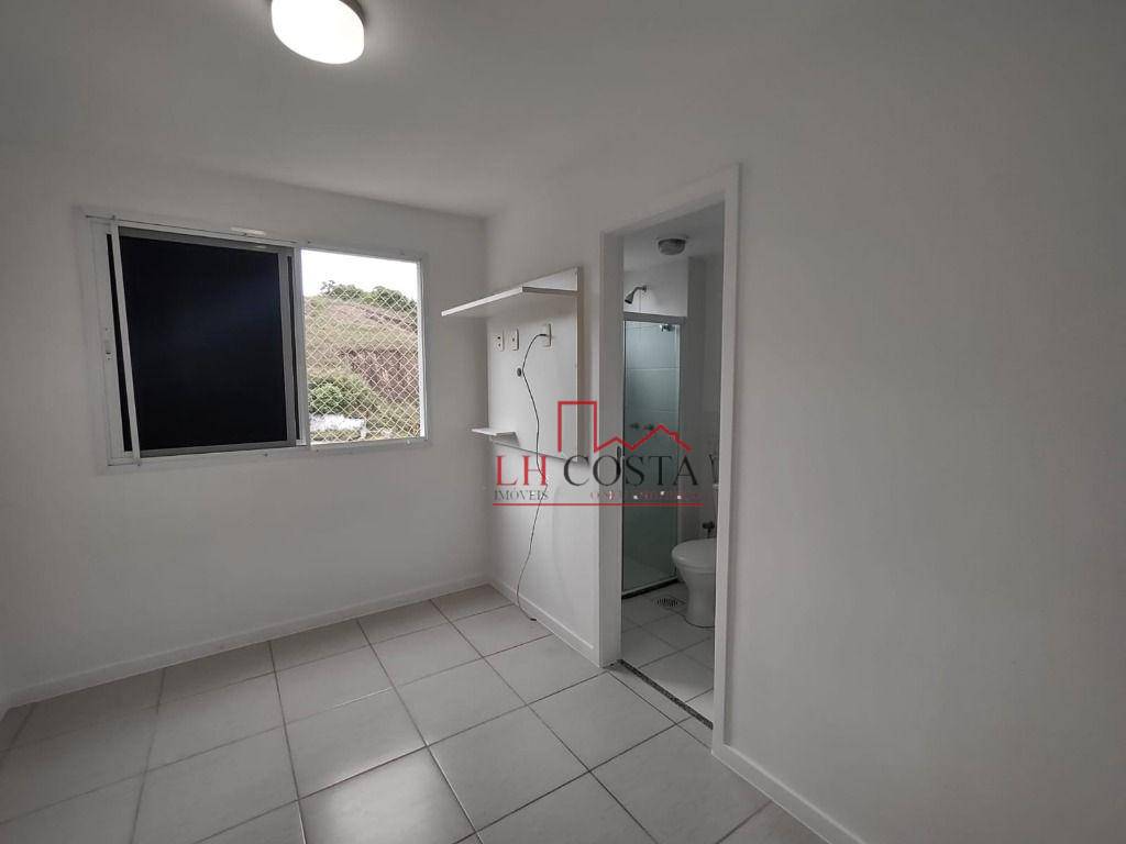 Apartamento à venda com 3 quartos, 70m² - Foto 13