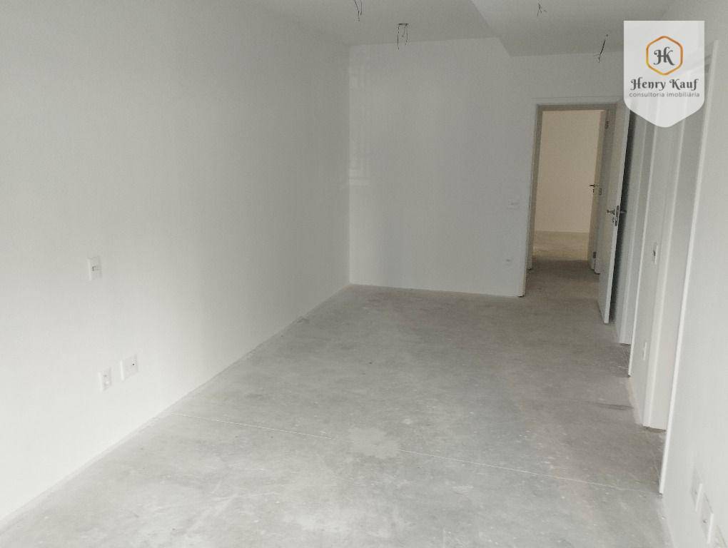 Apartamento à venda com 3 quartos, 209m² - Foto 37