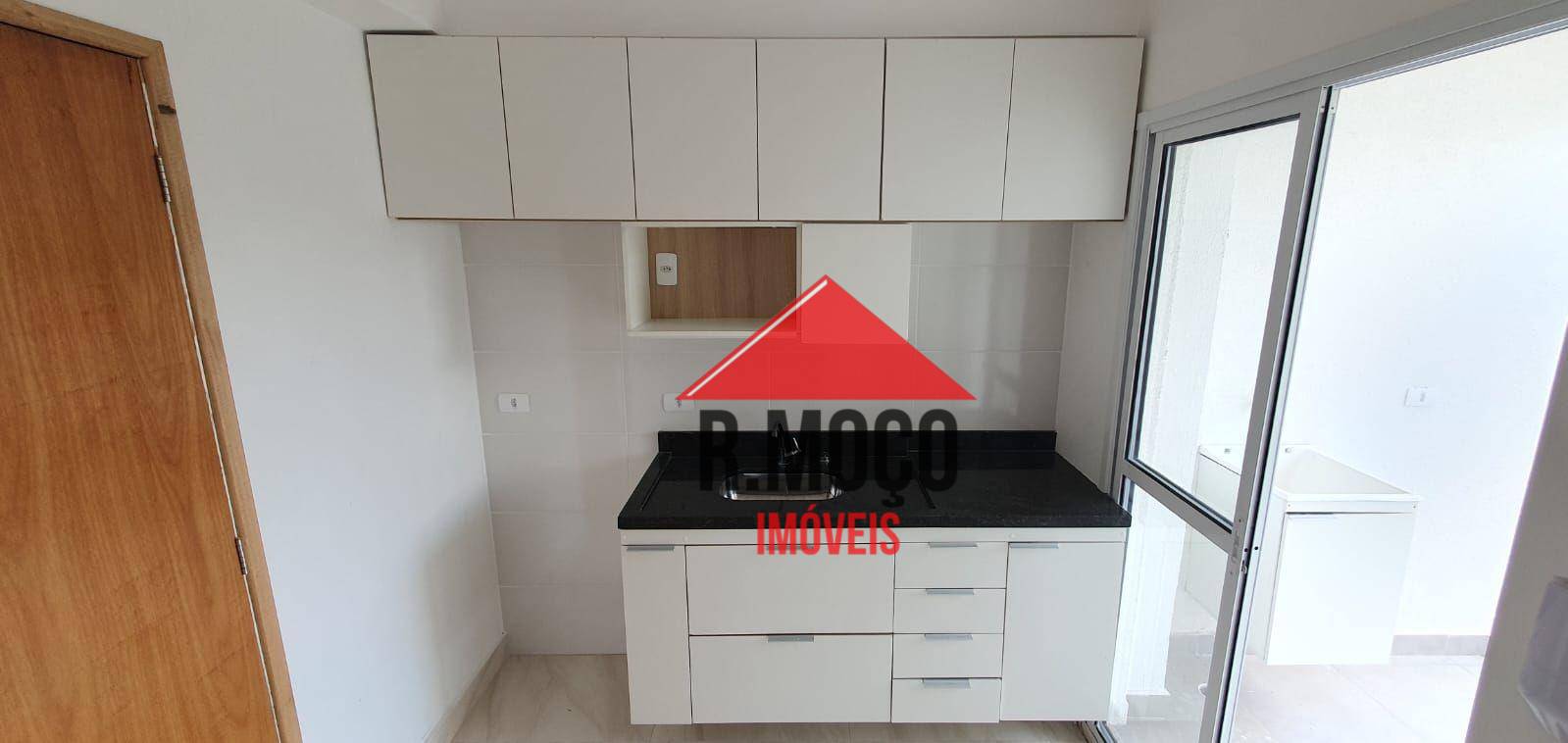 Apartamento para alugar com 2 quartos, 37m² - Foto 2