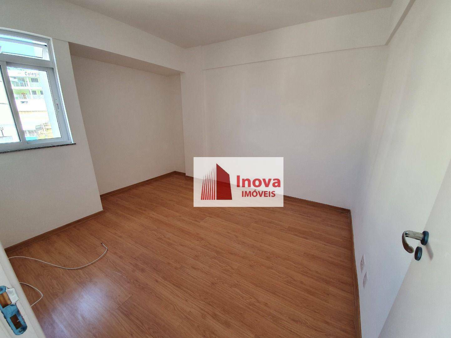 Apartamento à venda com 1 quarto, 40m² - Foto 13