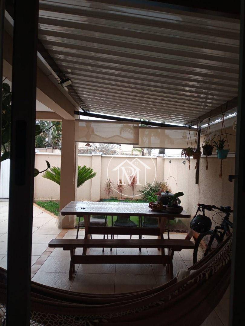 Casa de Condomínio à venda com 3 quartos, 140m² - Foto 6