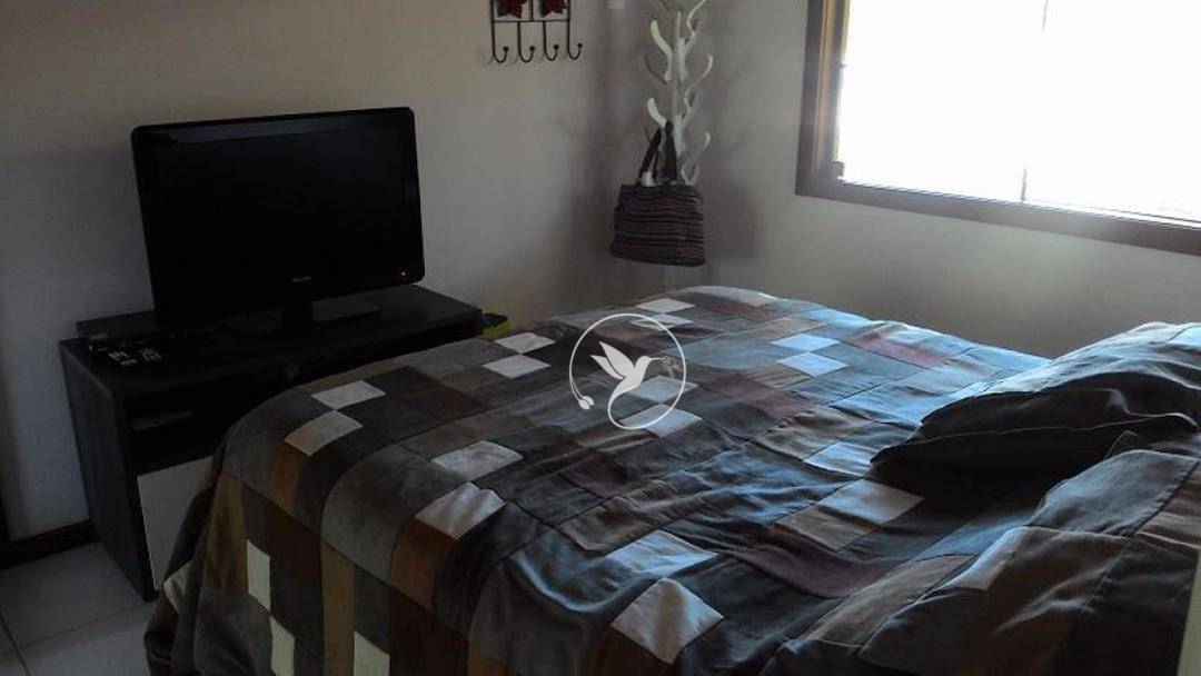 Casa de Condomínio à venda com 4 quartos, 250m² - Foto 23