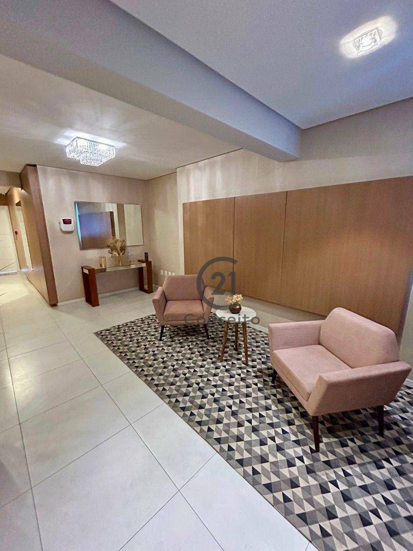 Apartamento à venda com 3 quartos, 96m² - Foto 8
