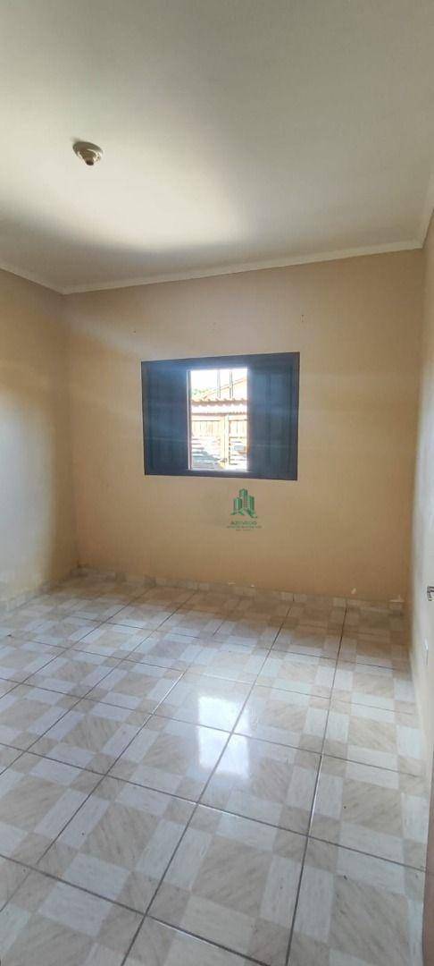 Casa à venda com 2 quartos, 125m² - Foto 8