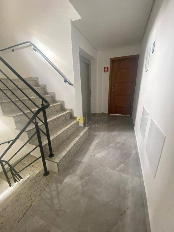 Cobertura à venda com 2 quartos, 124m² - Foto 12