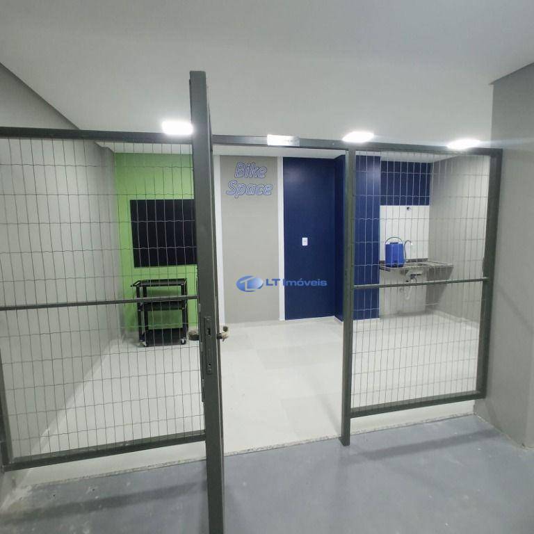 Apartamento para alugar com 3 quartos, 79m² - Foto 17
