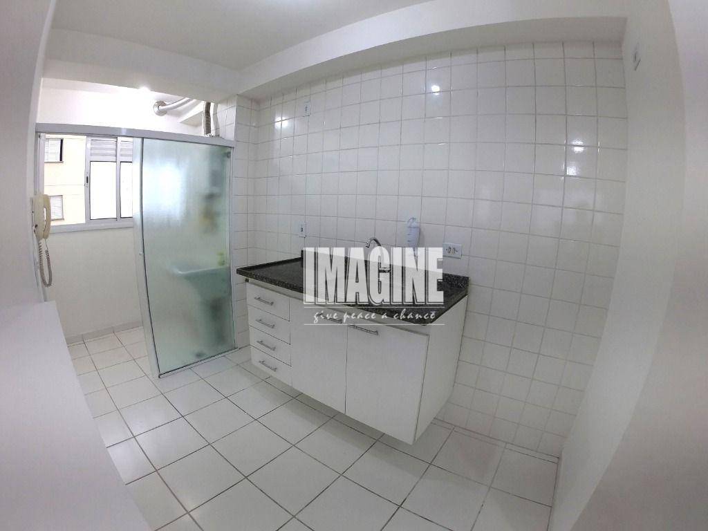 Apartamento à venda com 2 quartos, 65m² - Foto 24