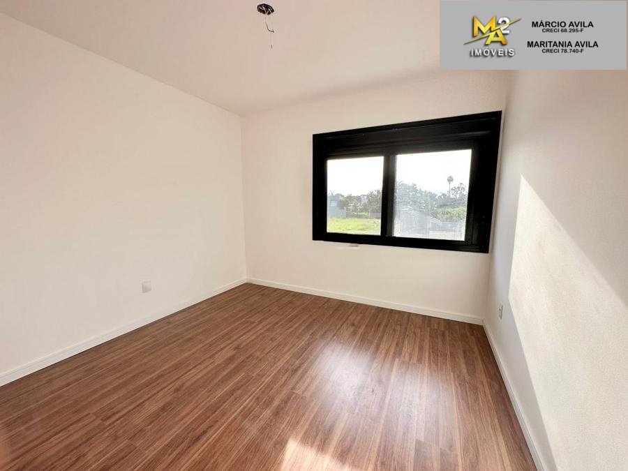 Casa à venda com 3 quartos, 203m² - Foto 8