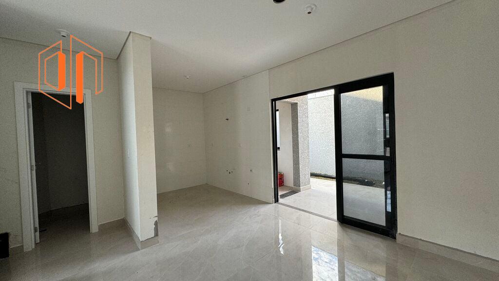 Sobrado à venda com 3 quartos, 112m² - Foto 4