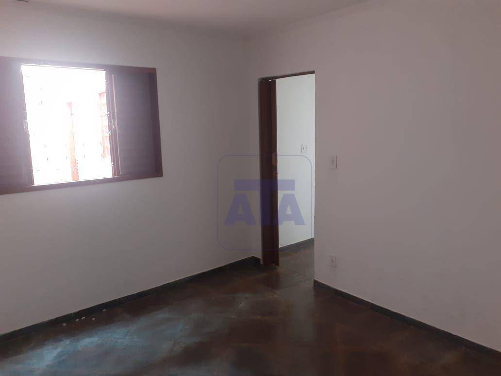 Casa para alugar com 1 quarto, 156m² - Foto 5