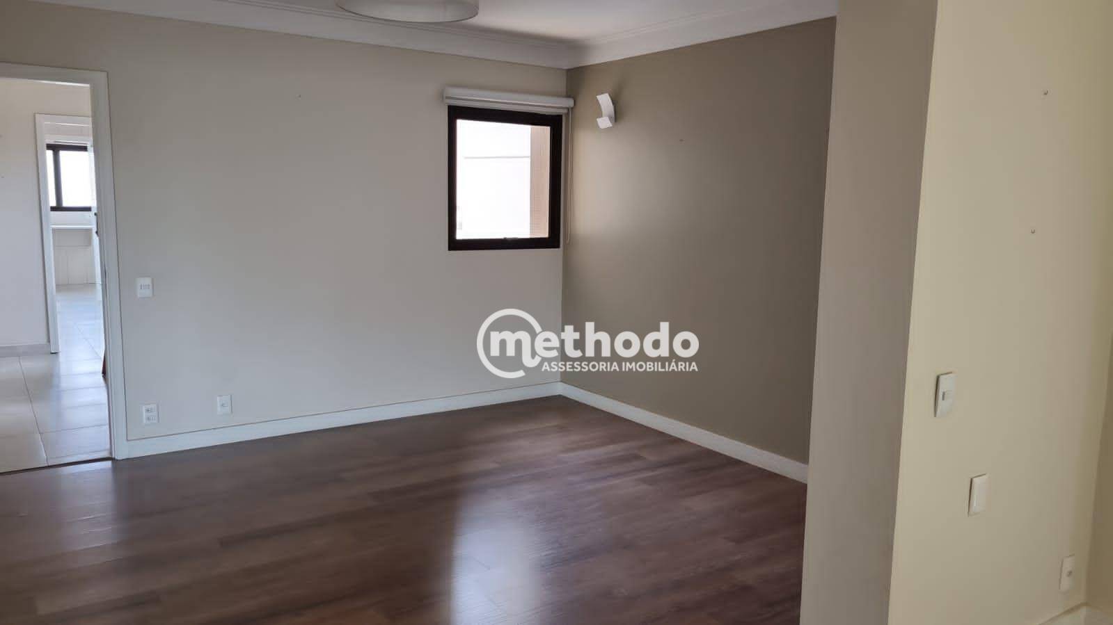 Apartamento à venda com 4 quartos, 226m² - Foto 4