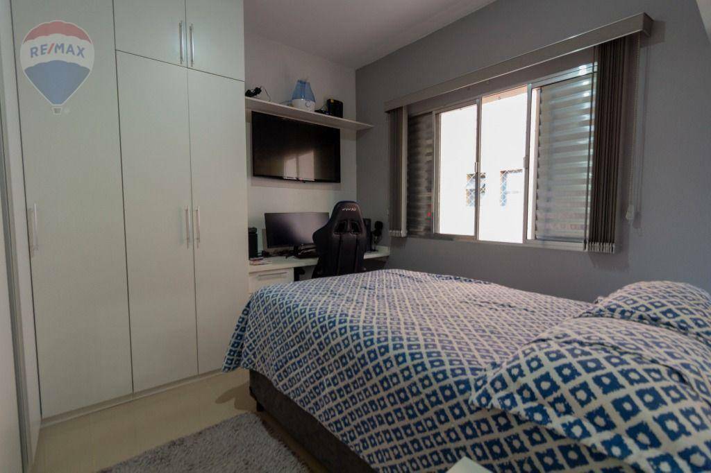 Apartamento à venda com 2 quartos, 87m² - Foto 11