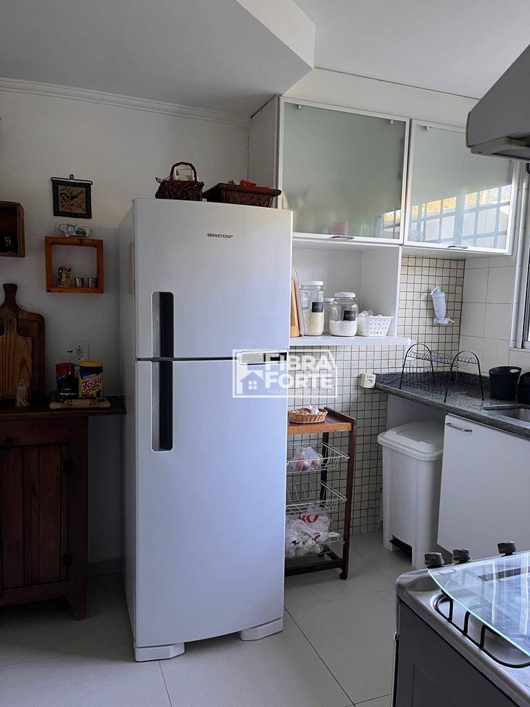 Casa de Condomínio à venda com 4 quartos, 180m² - Foto 13