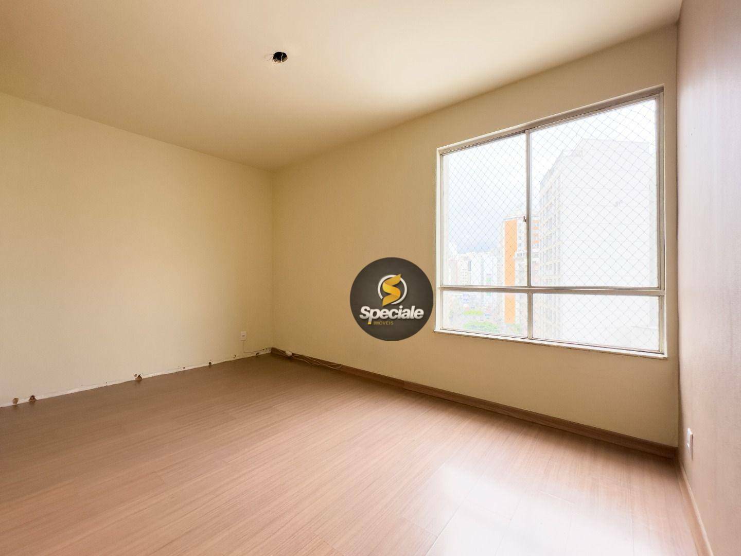 Apartamento à venda com 2 quartos, 86m² - Foto 10