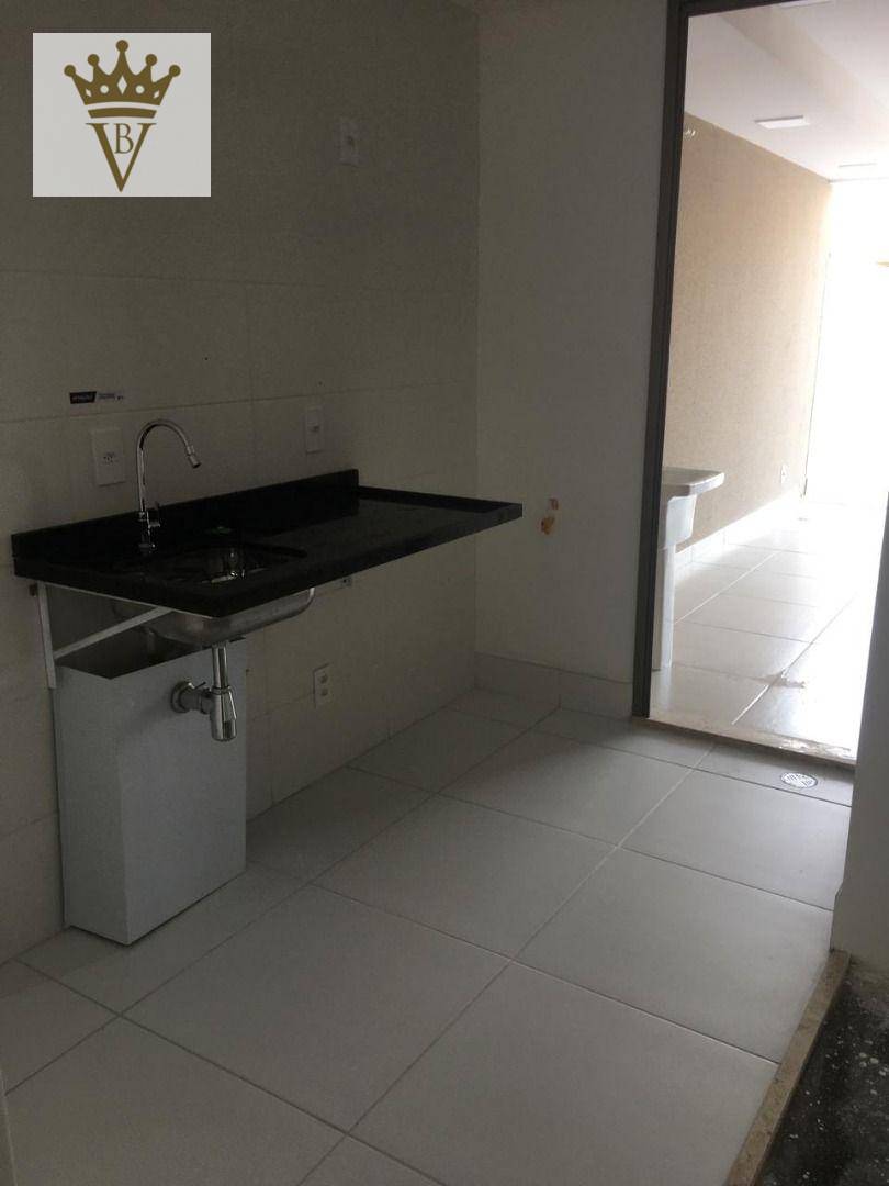 Apartamento à venda com 3 quartos, 141m² - Foto 17