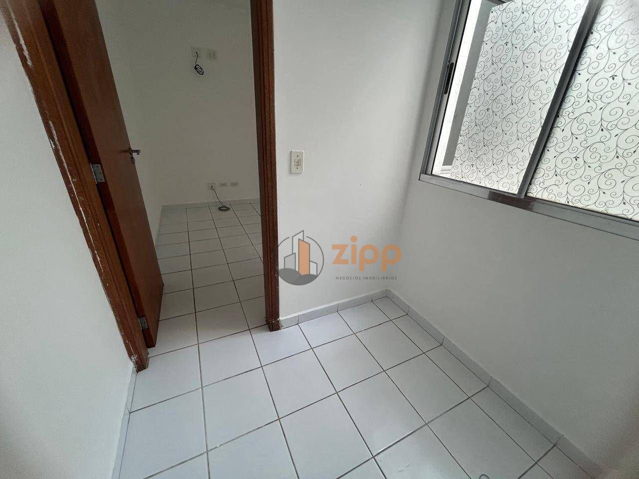 Sobrado para alugar com 2 quartos, 70m² - Foto 3
