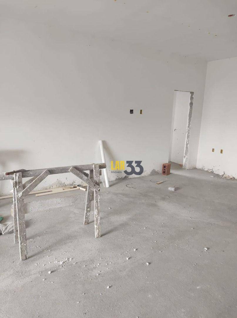 Apartamento à venda com 3 quartos, 143m² - Foto 4