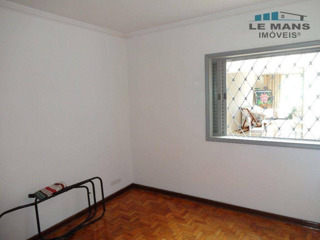 Casa à venda com 3 quartos, 183m² - Foto 13