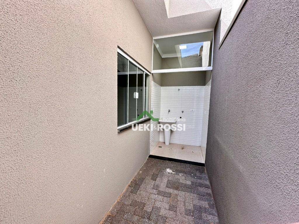 Casa à venda com 3 quartos, 78m² - Foto 17