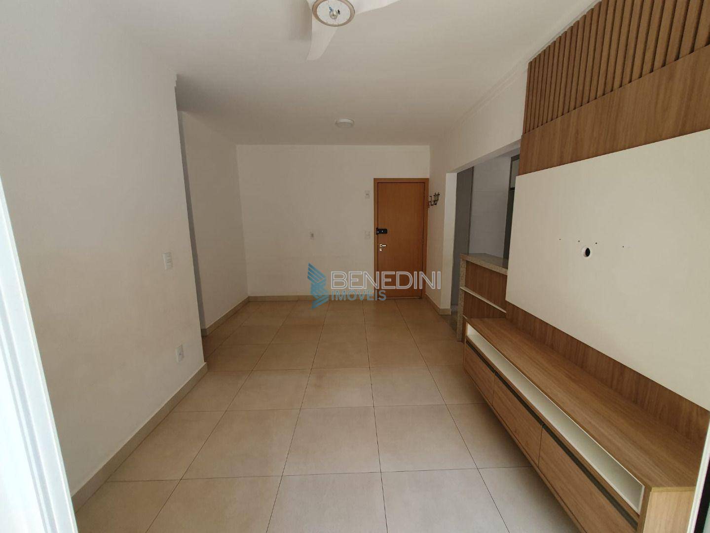 Apartamento à venda com 2 quartos, 72m² - Foto 7