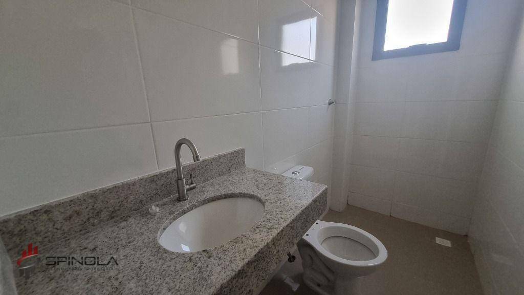 Apartamento à venda com 2 quartos, 67m² - Foto 42