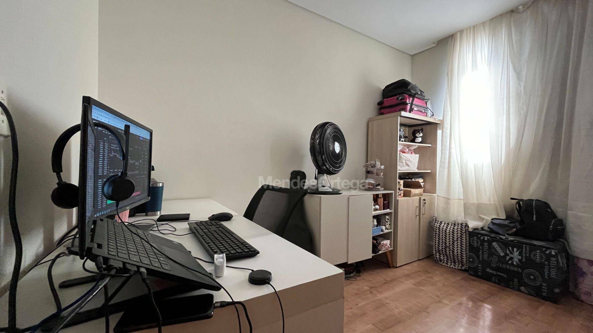 Apartamento à venda com 2 quartos, 56m² - Foto 3