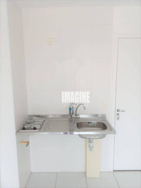 Apartamento à venda com 1 quarto, 33m² - Foto 9