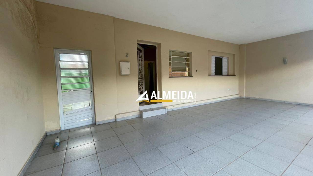Casa, 2 quartos, 58 m² - Foto 1