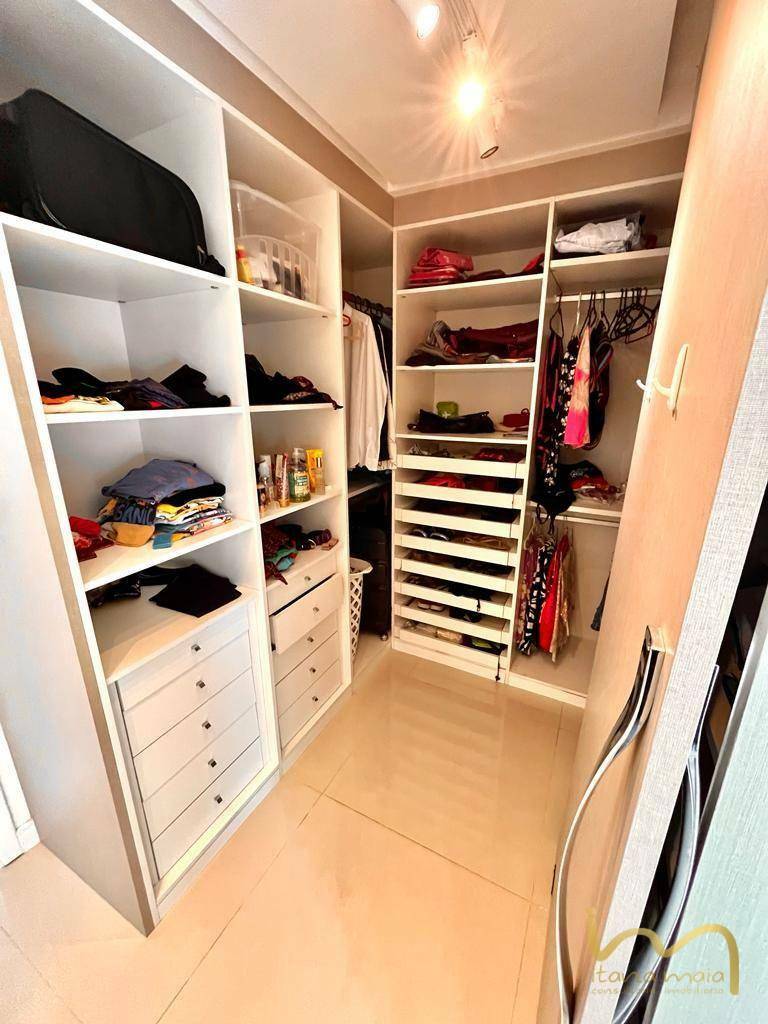 Apartamento à venda com 3 quartos, 135m² - Foto 9