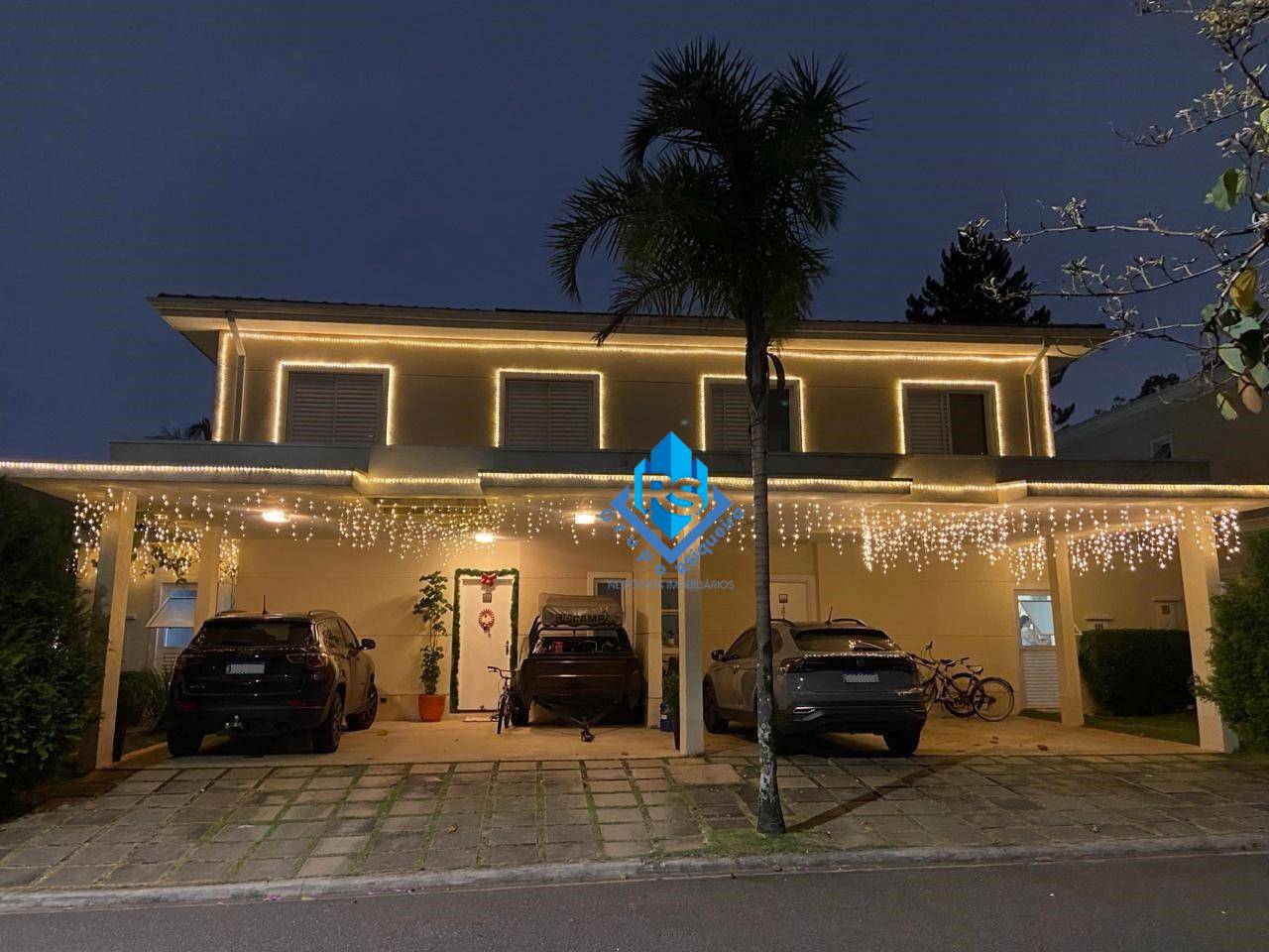 Sobrado, 3 quartos, 241 m² - Foto 1