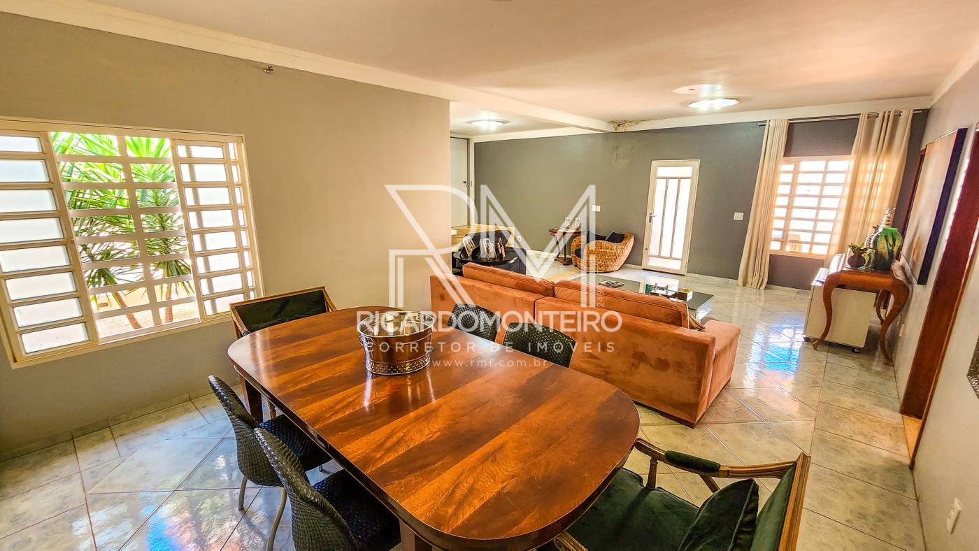 Casa à venda com 4 quartos, 720m² - Foto 12