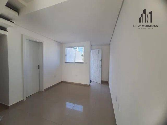 Sobrado à venda com 2 quartos, 60m² - Foto 2