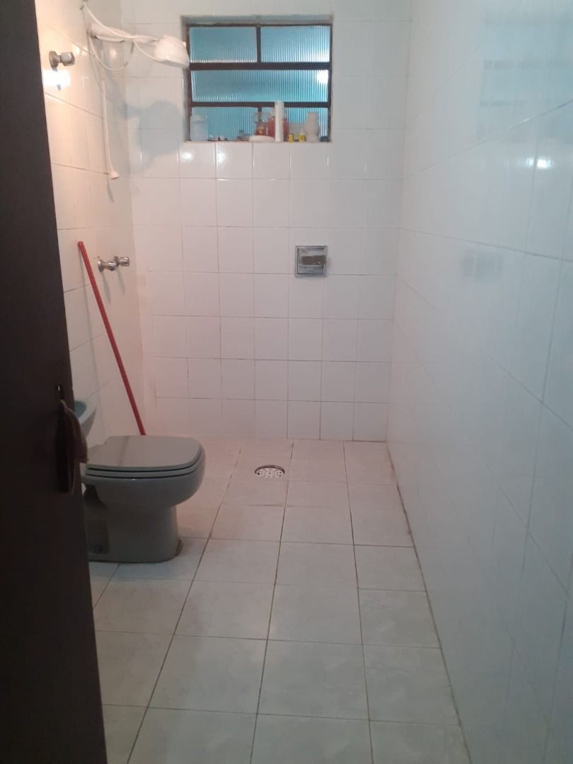 Sobrado à venda com 4 quartos, 250m² - Foto 8