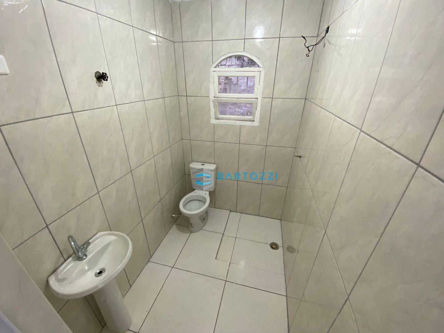 Sobrado à venda com 2 quartos, 157m² - Foto 17