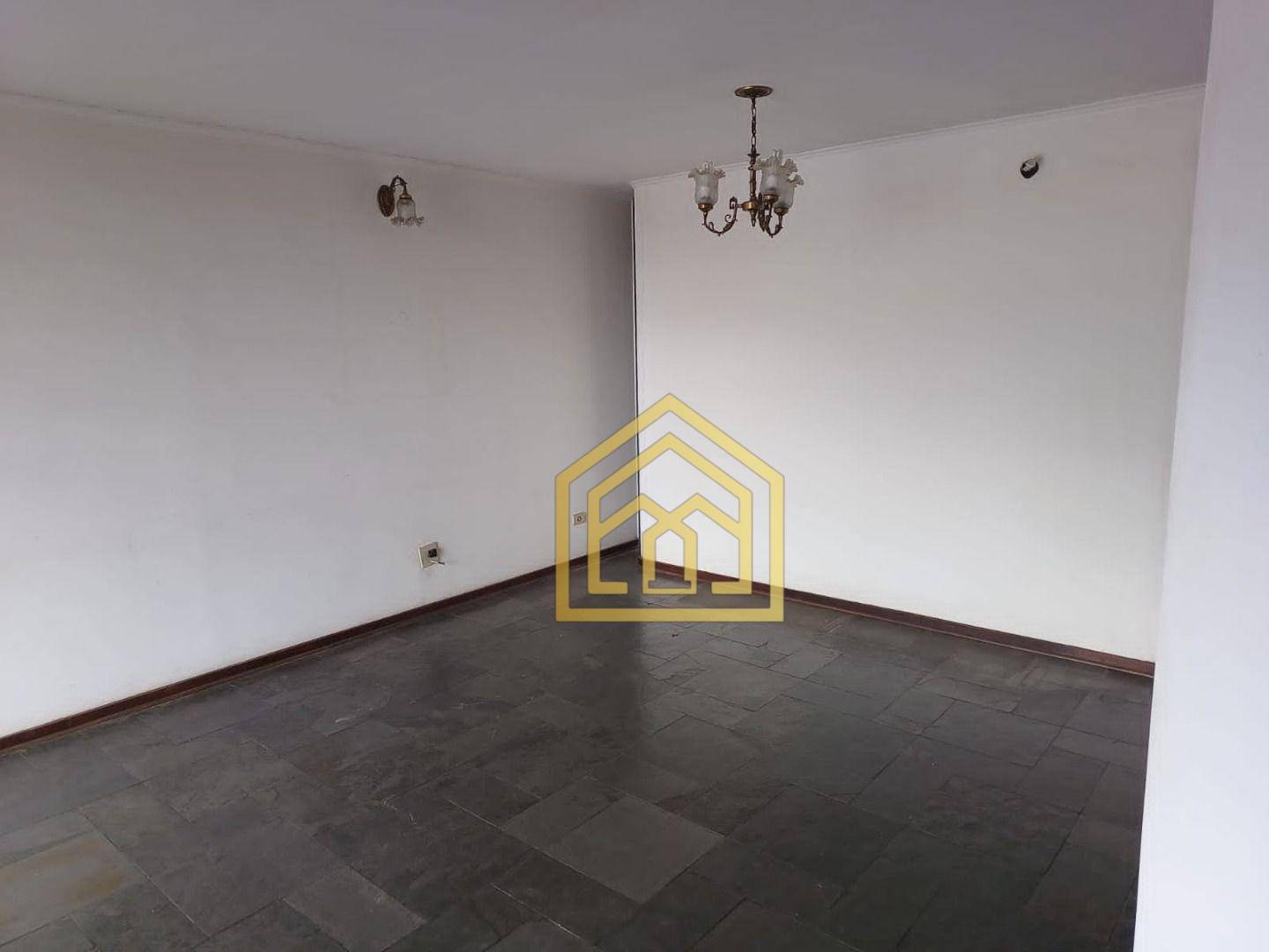 Apartamento à venda com 4 quartos, 176m² - Foto 3