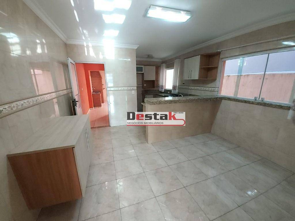 Sobrado à venda com 3 quartos, 180m² - Foto 18