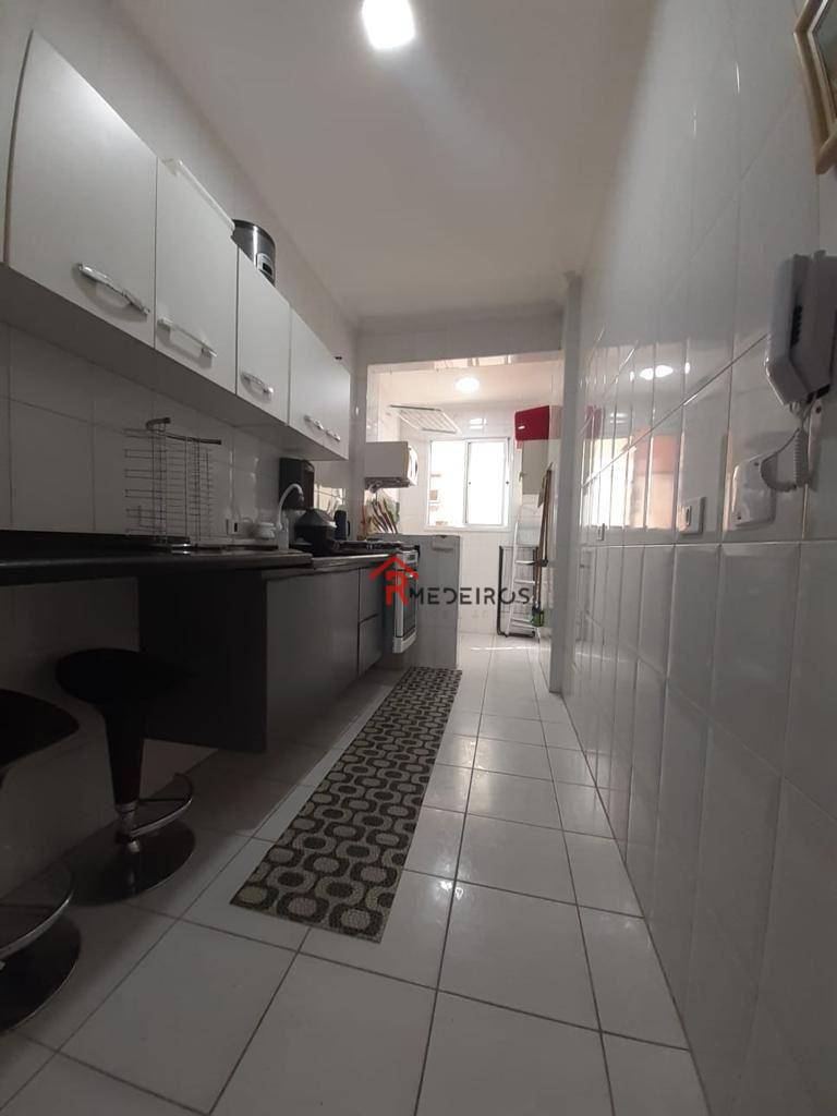 Apartamento à venda com 1 quarto, 50m² - Foto 7