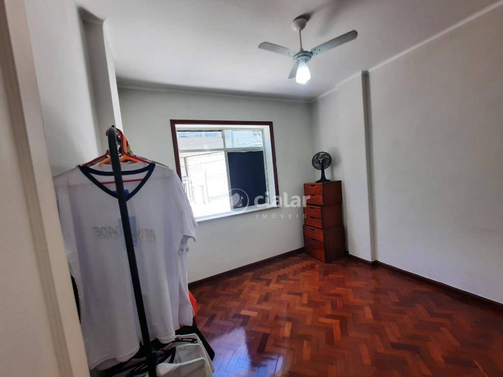 Apartamento à venda com 3 quartos, 114m² - Foto 8