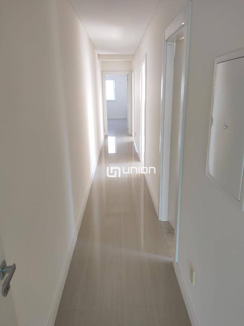 Apartamento à venda com 4 quartos, 136m² - Foto 6