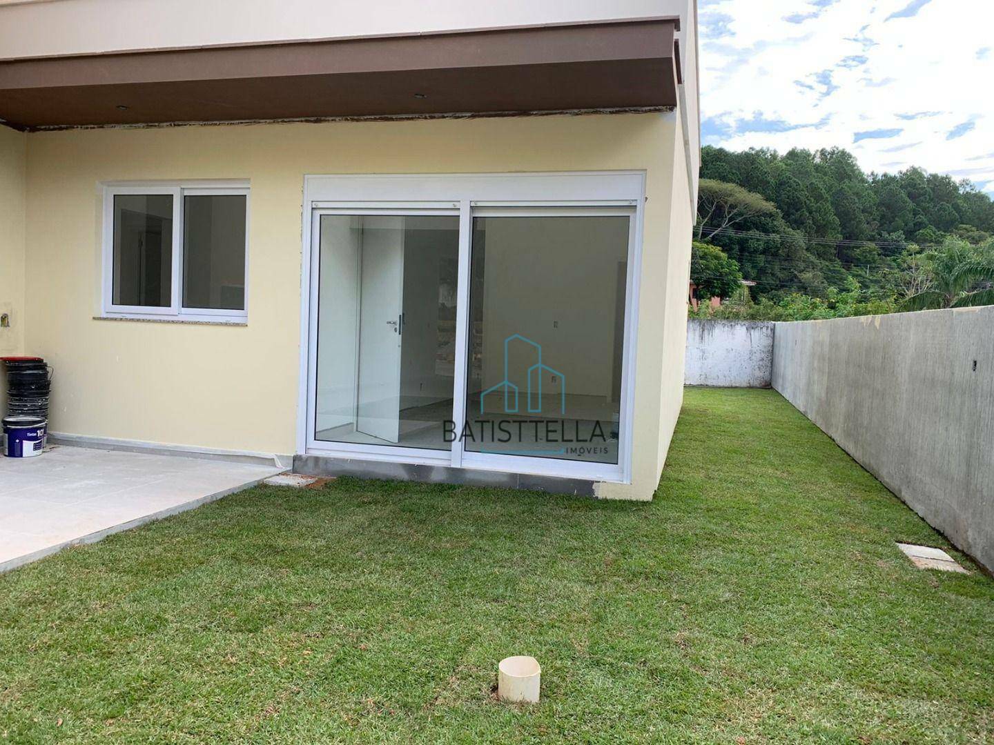 Casa à venda com 3 quartos, 178m² - Foto 6