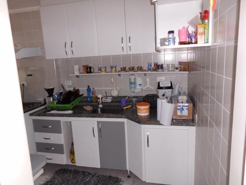 Apartamento à venda com 3 quartos, 65m² - Foto 15