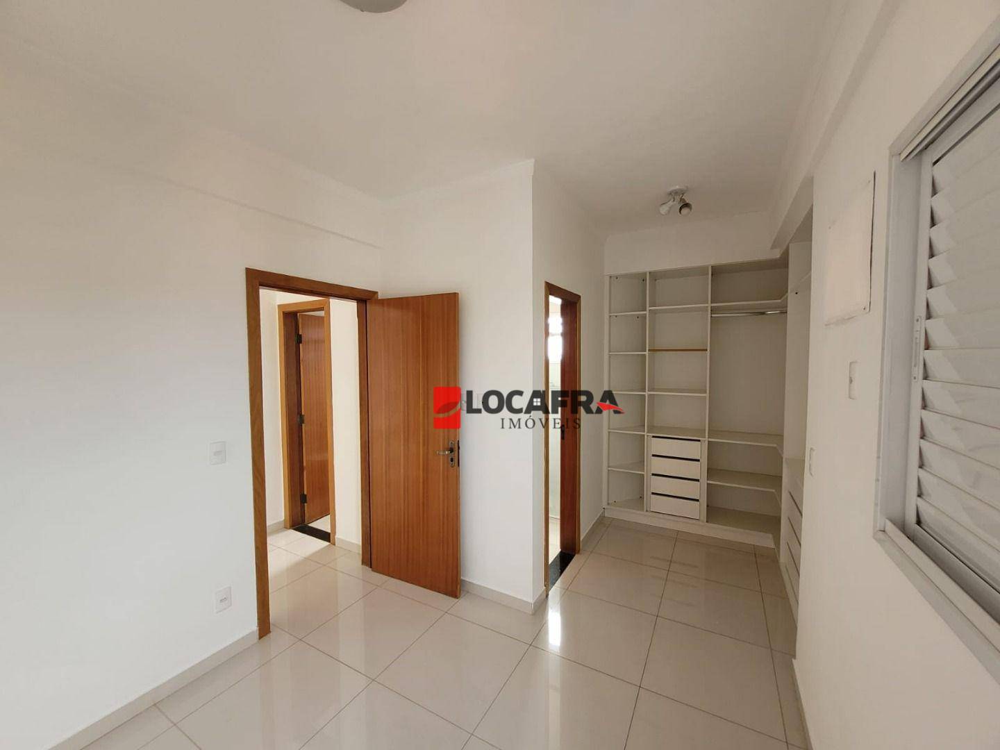 Apartamento para alugar com 2 quartos, 63m² - Foto 22