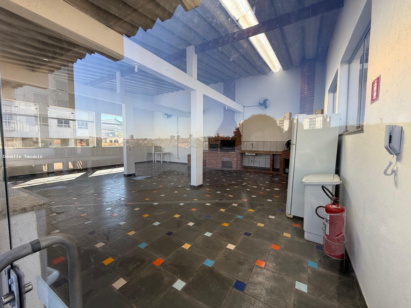 Apartamento para alugar com 3 quartos, 95m² - Foto 7