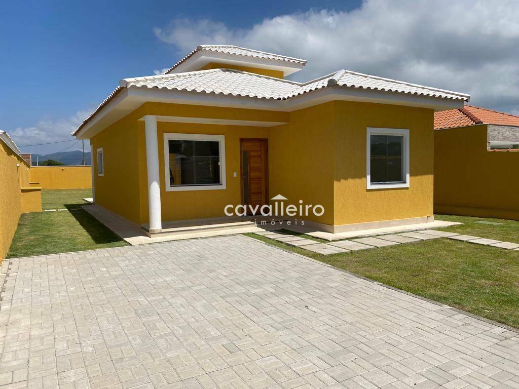 Casa à venda com 3 quartos, 100m² - Foto 1