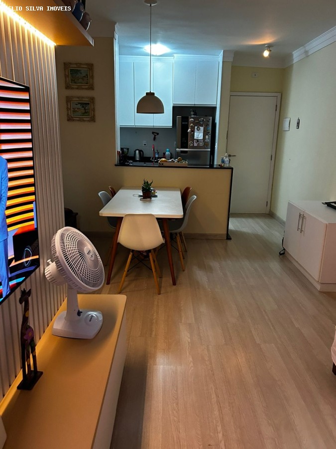 Apartamento à venda com 3 quartos, 68m² - Foto 7