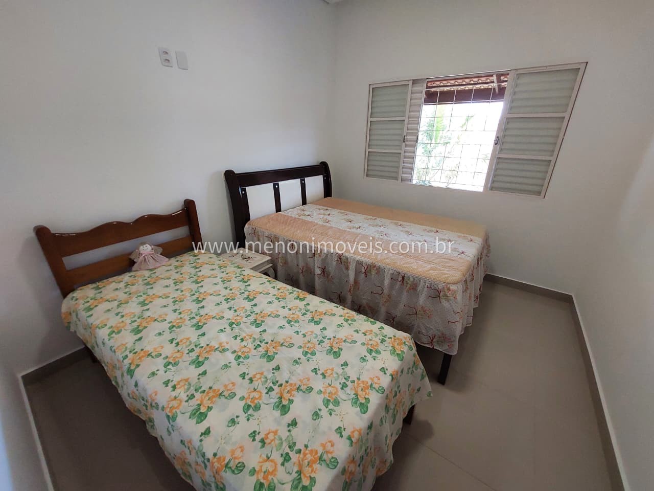 Chácara à venda com 2 quartos, 1290m² - Foto 14