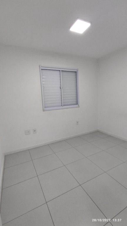 Apartamento à venda com 3 quartos, 65m² - Foto 19