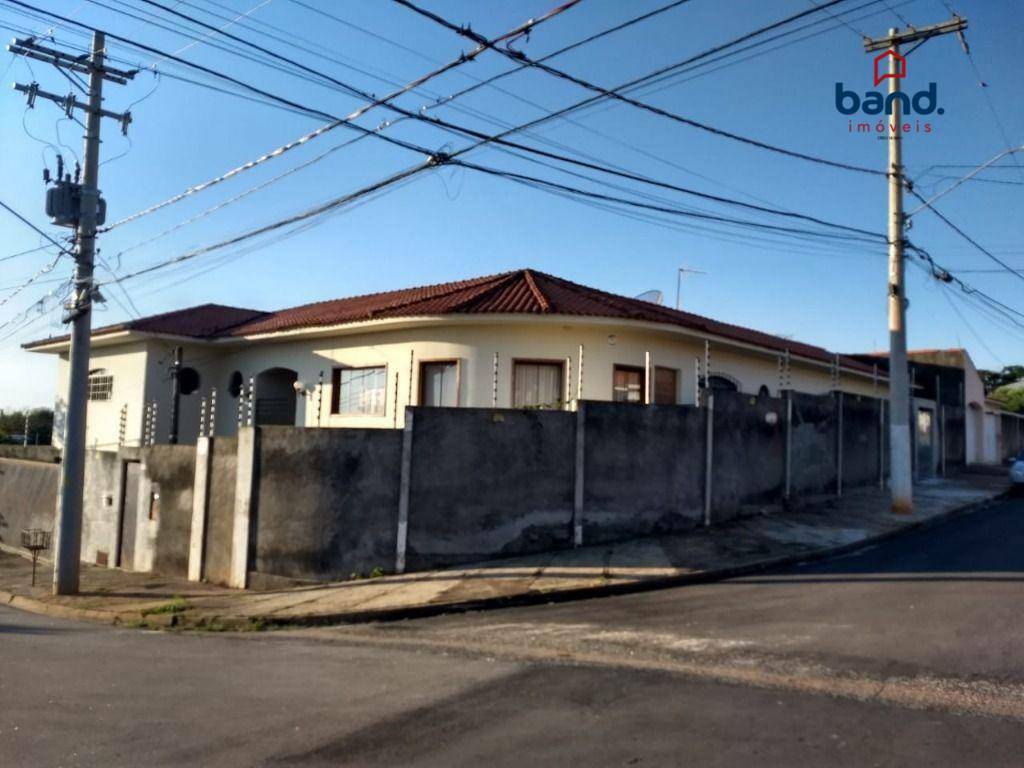 Casa à venda com 4 quartos, 400m² - Foto 13